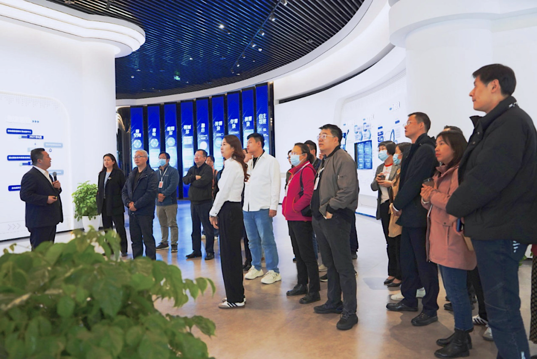 1701683106967741.png 1701683106967741.png